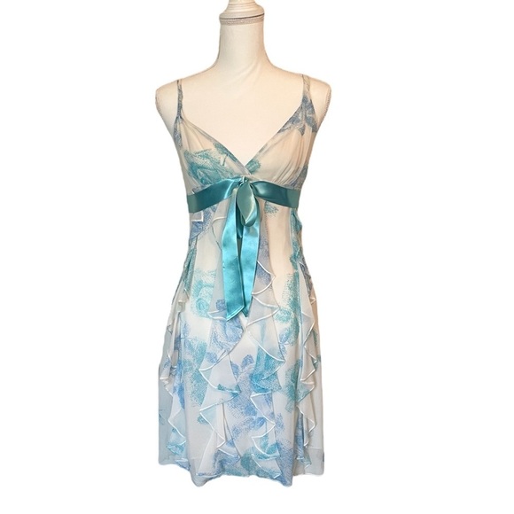 BCBGMaxAzria Dresses & Skirts - BCBG MaxAzria 100% Silk Turquoise Blue Sheer Ruffle Women’s Summer Dress size 2